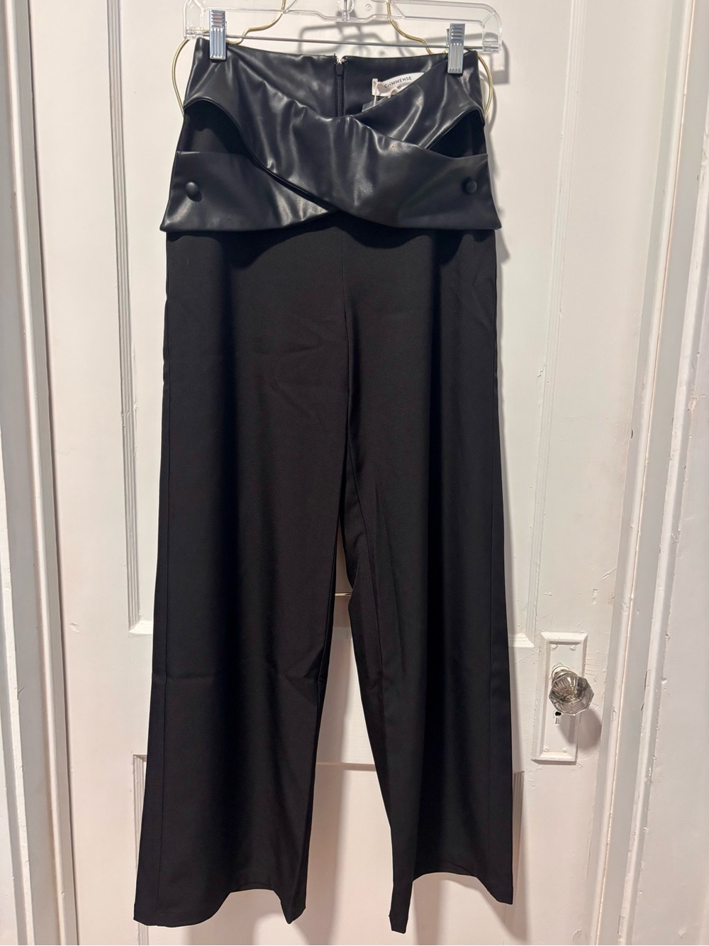 Commense Black Wide-Leg Pants with Faux Leather Waist Panel - Picture 4 of 6
